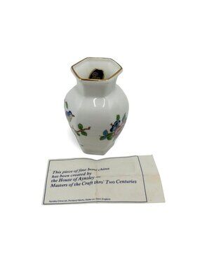 Aynsley Pembroke Hexagonal Small Vase Floral Bird England Vintage 3.5"